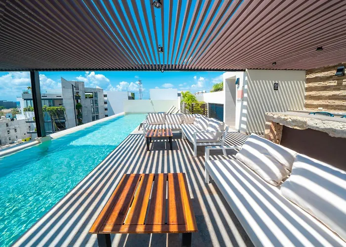 Modern Penthouse With 2 Bedroom Tub & Pool At Arenis Condos - 509